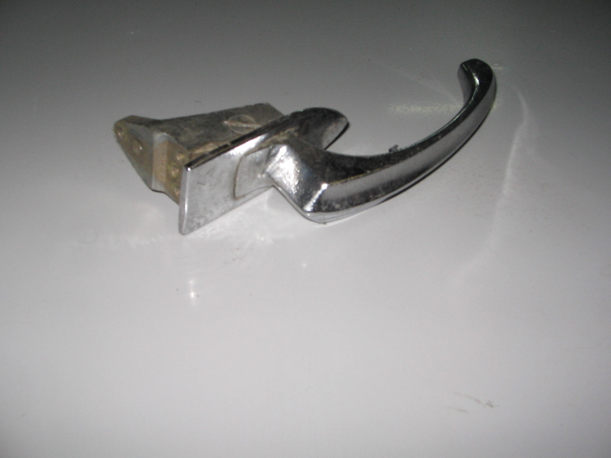 MANIGLIA AL CAMPIONE N.1.407